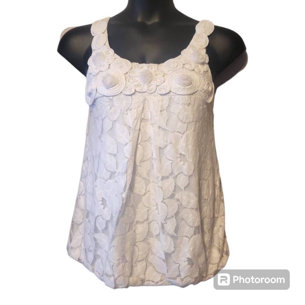 Forever 21 White Lace Cotton Blend Tank Size Medium